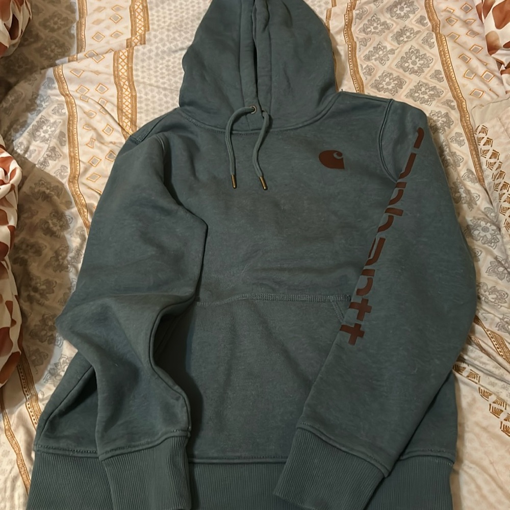 Men’s small carhartt hoodie